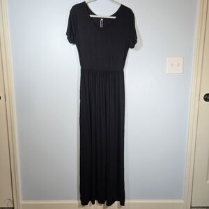 NWT Black Short Sleeve Maxi Dress with‎ Pockets Size Medium Long Flowy Casual
